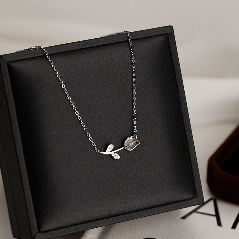 Tulip Necklace - Sterling Silver