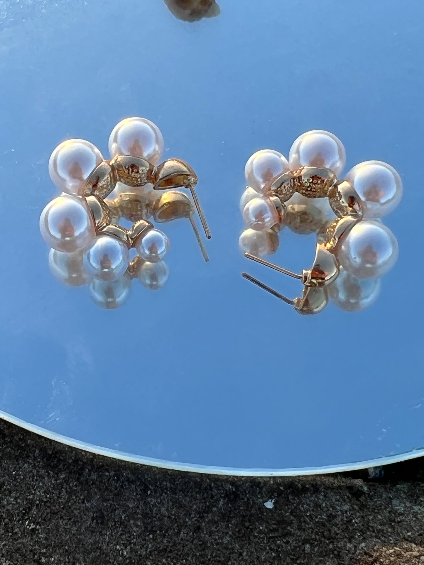 C-Shape Artificial Pearls 18K Gold Plated Ear Studs
