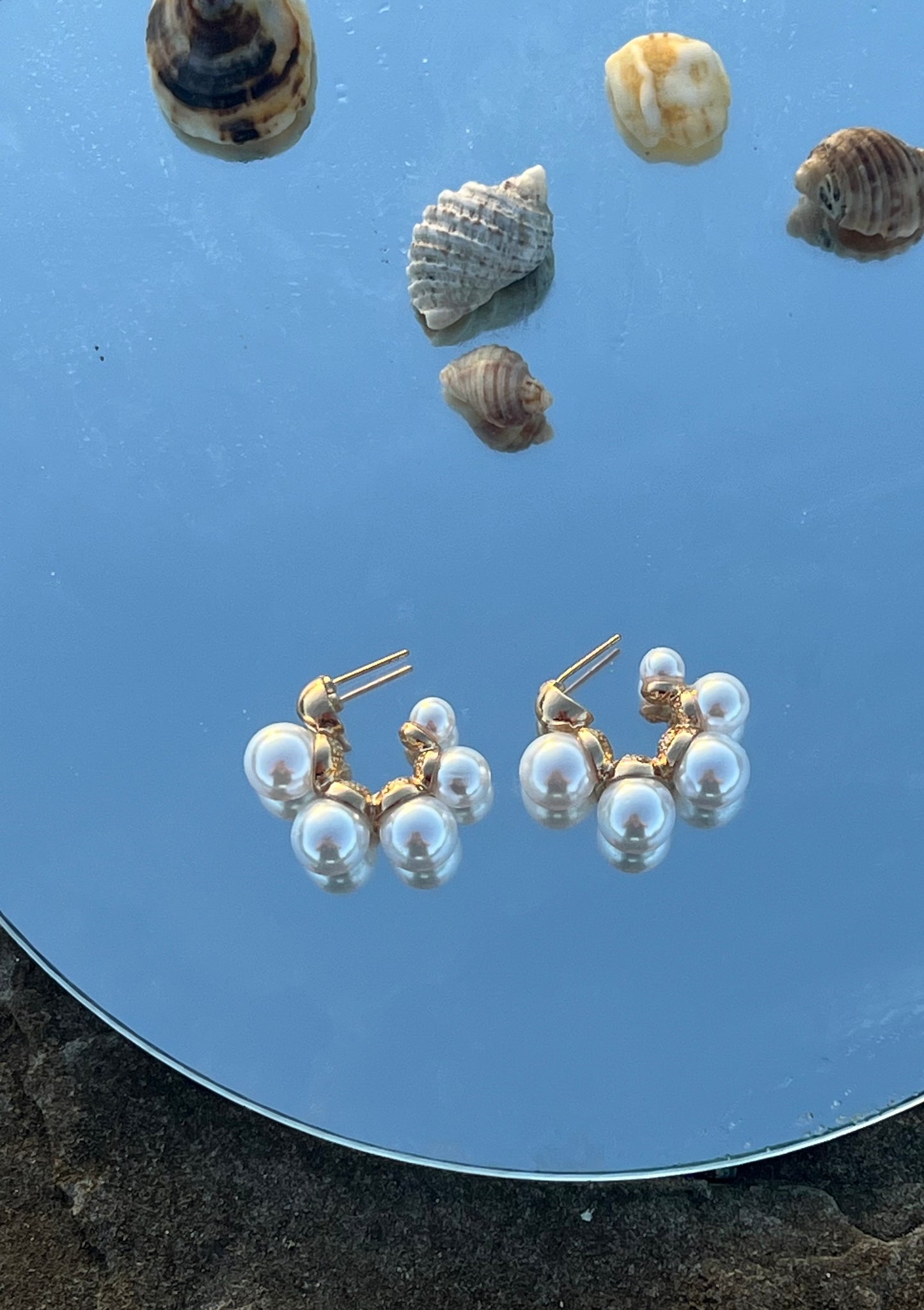 C-Shape Artificial Pearls 18K Gold Plated Ear Studs